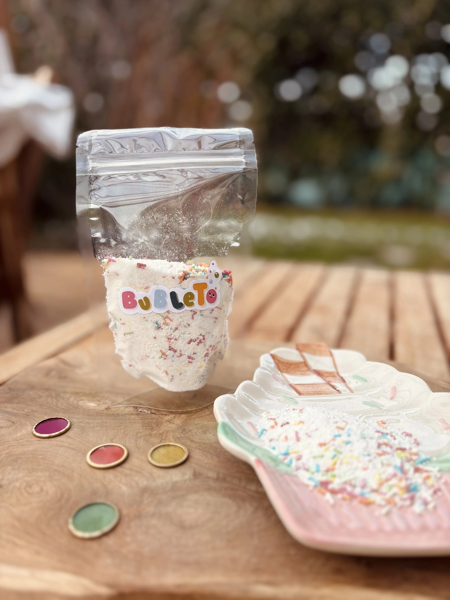 BubleTo Fun - peniaci prášok s veselými farebnými paličkami, 120g