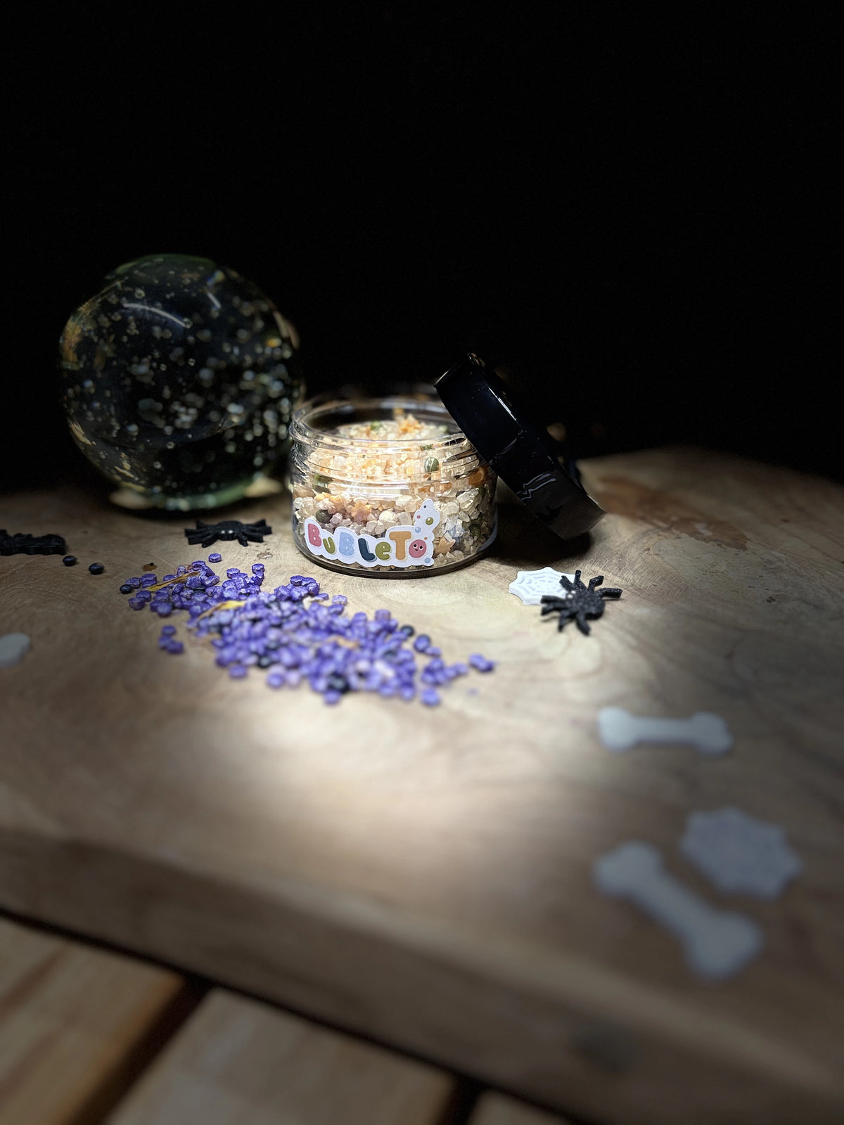 Halloween set prísad na čarohranie | BubleTo experimenty