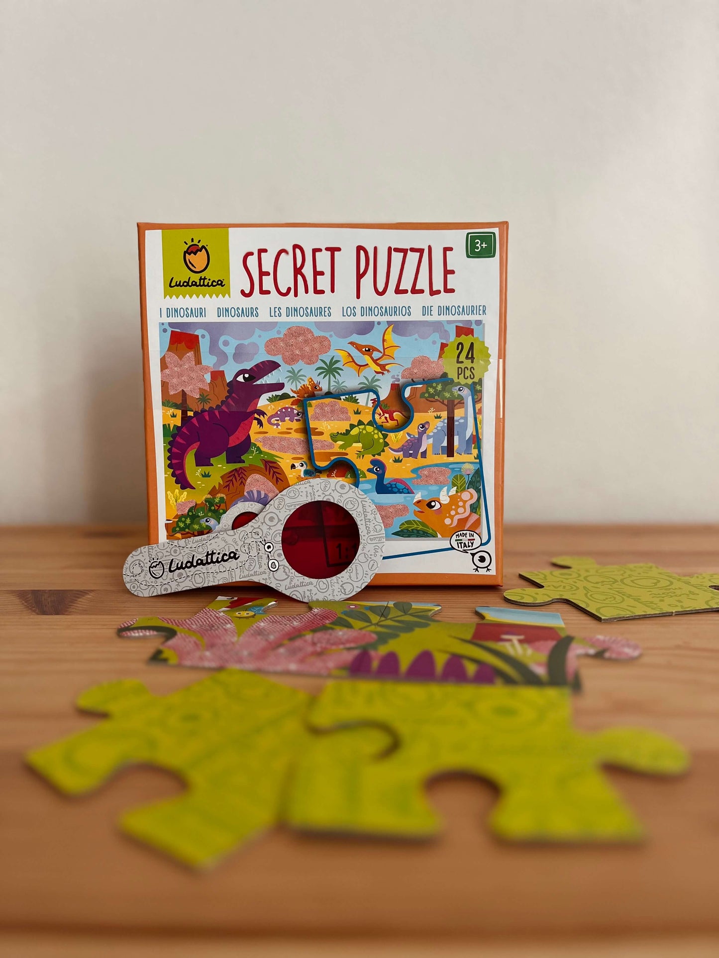 🔍 Ludattica Secret puzzle s lupou - Dinosvet