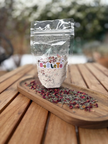 🌸 BubleTo Nature - peniaci prášok so sušenými kvetmi, 120g