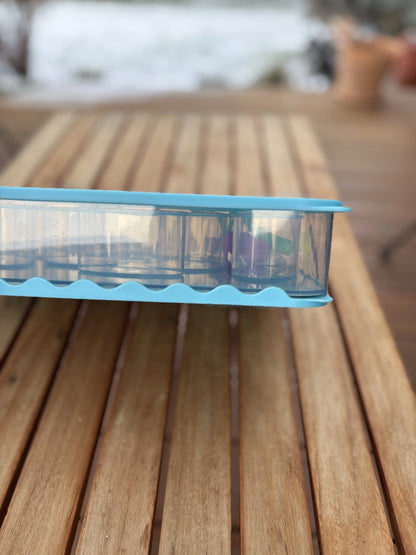 Senzorická tácka s mištičkami a pomôckami - Learning Resources